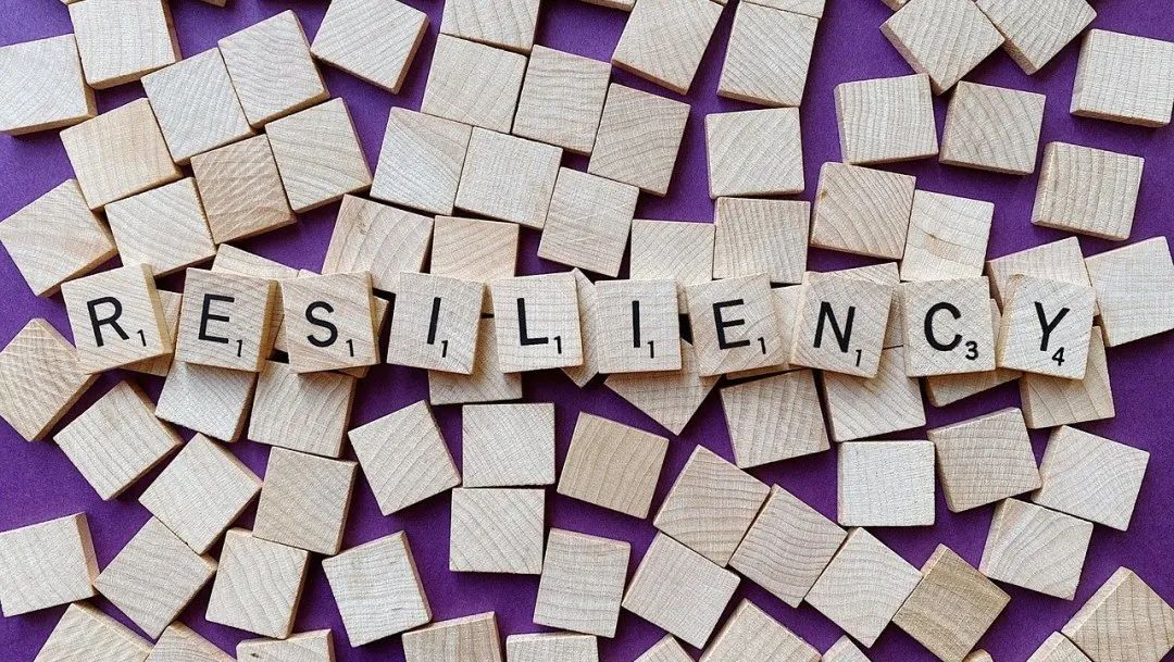 珠海市香洲区住房和城乡建设局建设工程消防室主任邓伟华接受纪律审查和监察调查