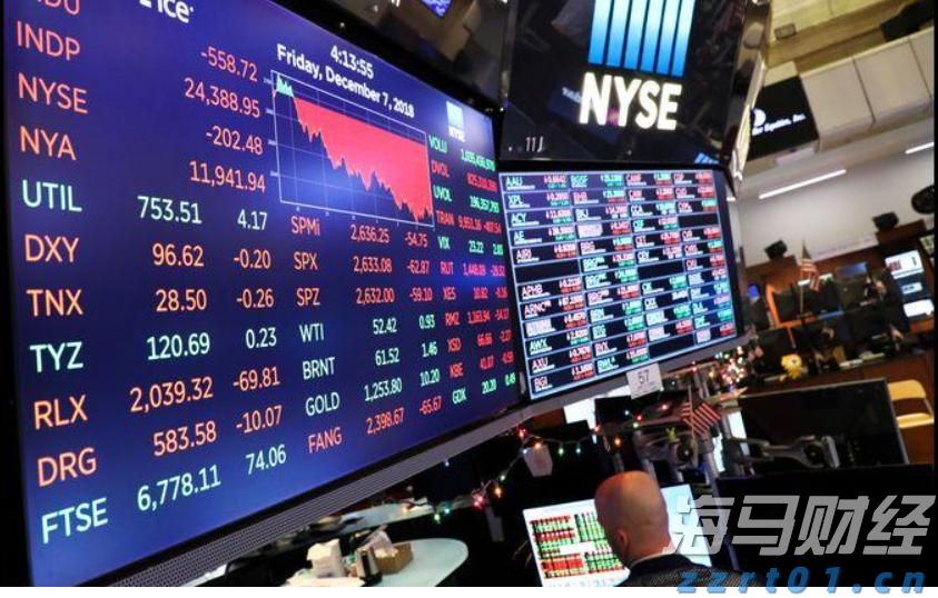 柳梧铁路金田跨平武高速特大桥首片T梁顺利架设